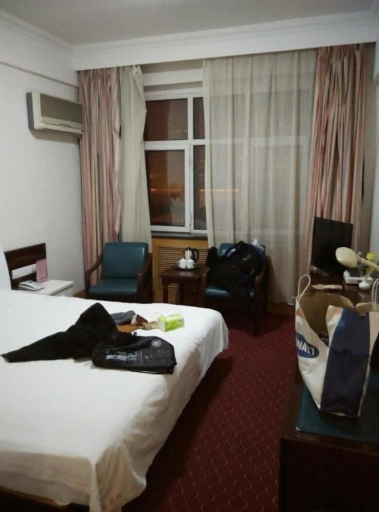 Lin Yuan Hotell Harbin Exteriör bild